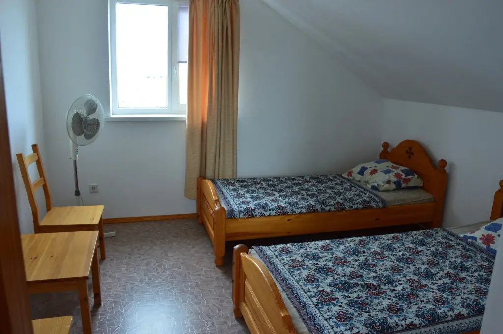 Андреевка: Zolotyie Peski Guest house