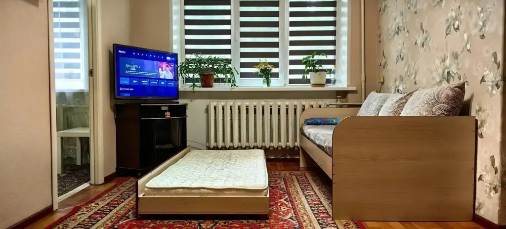 Уфа: Квартира у остановки Госцирк