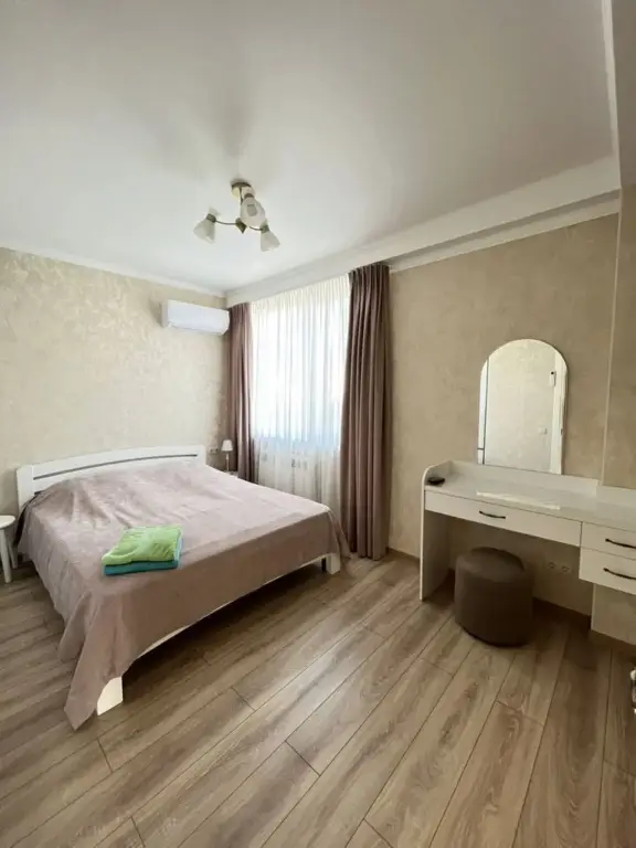Евпатория: Квартира на Ленина 68к42