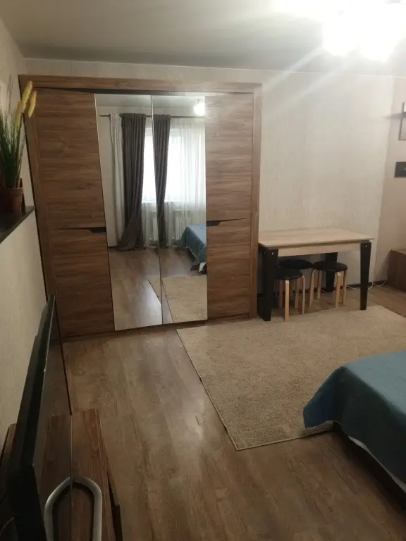 Красный Пахарь: Квартира на Малиновой 1