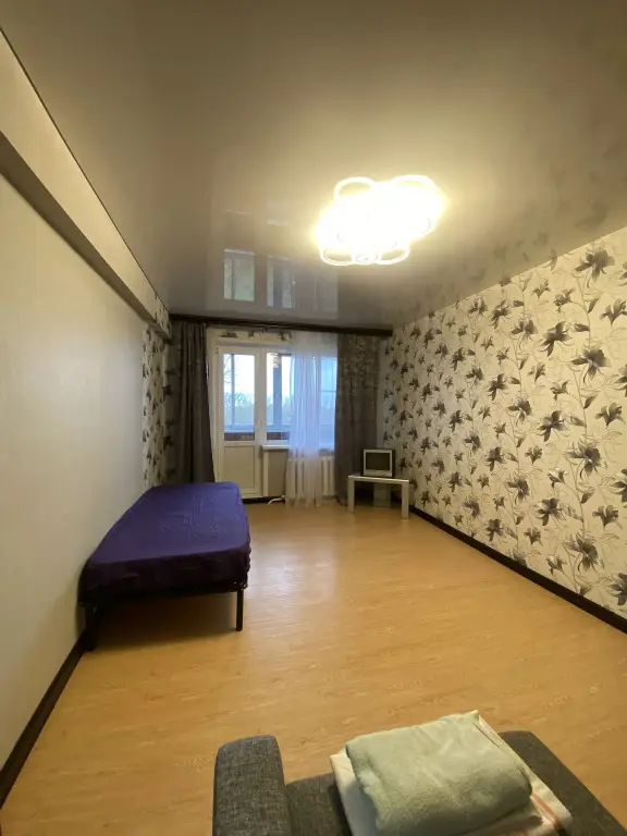 Новомосковск: Квартира Трешка с раздельными комнатами