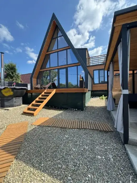 Каменномостский: Частный дом A-Frame. Sunset. Las Nubes Village