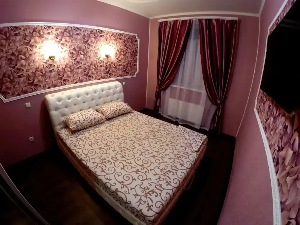 Квартира На Крейзера 14В-2 — фото 1