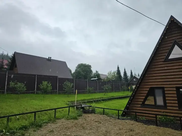 Красный Ключ: Частный Дом Для семейного отдыха A-Frame Синильга