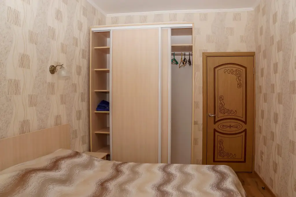 Омск: Квартира на Стачечной 6