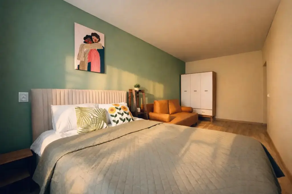Воронеж: Апартаменты Room-Room Моисеевский 3