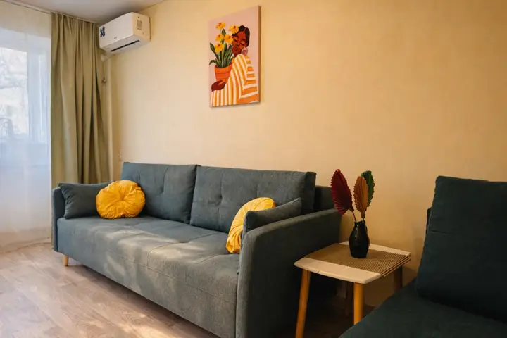 Воронеж: Апартаменты Room-Room Моисеевский 3