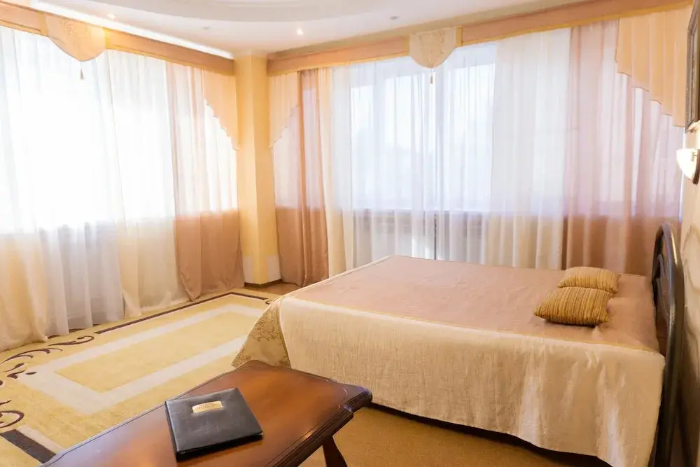 Омск: Hotel na Svetlom - Hostel