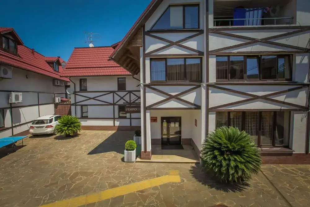 Сочи: Hotel Genrih-I