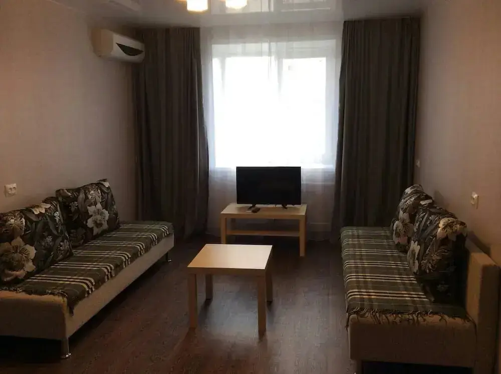 Тамбов: Apartment on Orekhovaya 3