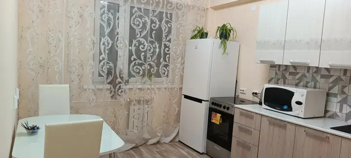 Иркутск: Квартира на Можайского 3/2
