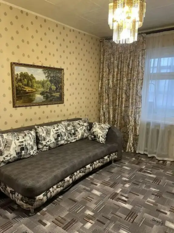 Ухта: Квартира Трёхкомнатная на Космонавтов 15