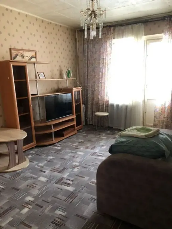 Ухта: Квартира Трёхкомнатная на Космонавтов 15