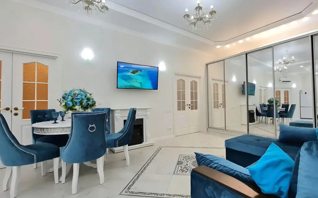 Квартира Royal Apartment на Крымской 22 Четырехкомнатные — фото 1