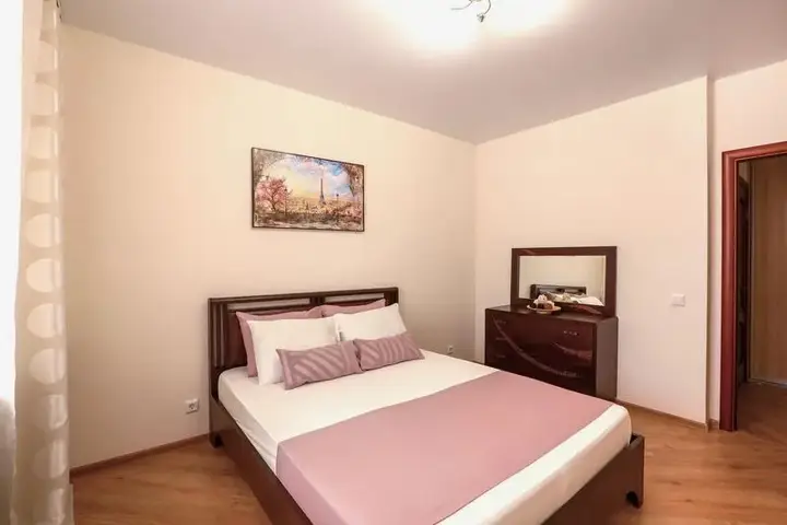 Уфа: Апартаменты Сутки Уфа на ул. Рихарда Зорге, 63/5