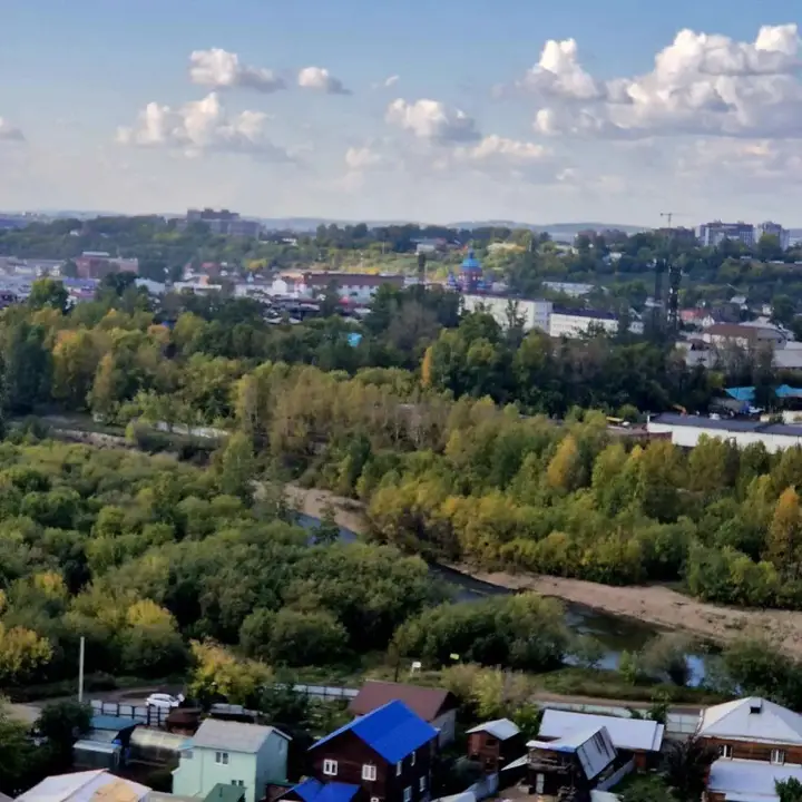 Иркутск: Квартира СТУДИЯ ПОЛЕТ СТРИЖА с залипательным видом на город и реку