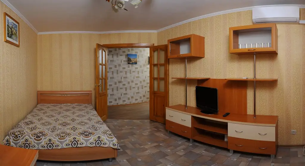 Омск: Квартира на пр Карла Маркса 29А