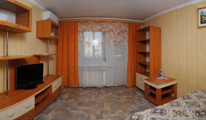 Омск: Квартира на пр Карла Маркса 29А