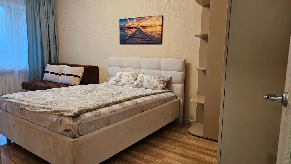 Квартира однокомнатная в центре на проспекте Красного Знамени 33 — фото 1