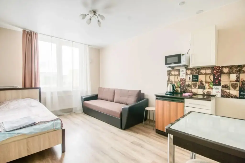 Санкт-Петербург: Apartments on Alexandrovskaya Farm Avenue