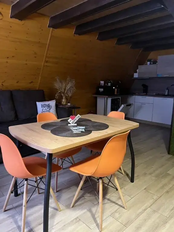 Шерегеш: Частный дом уютный A-frame Orange