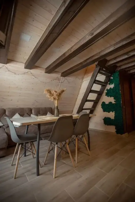Шерегеш: Частный дом уютный A-frame White