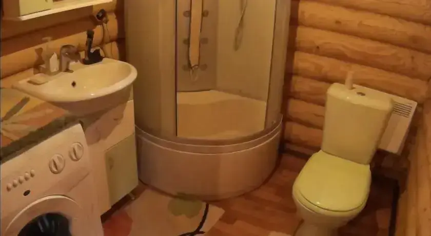 Катунь: Коттедж Уютный