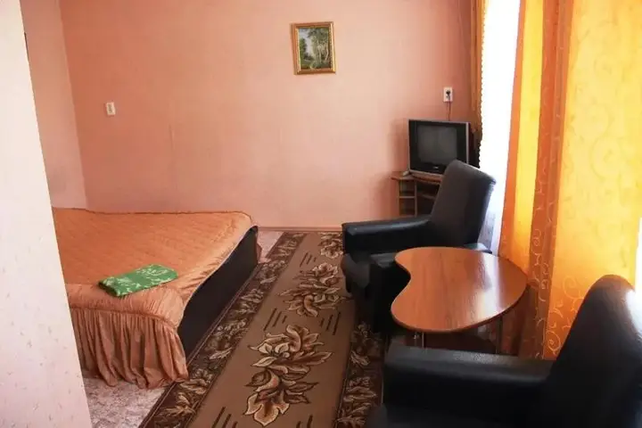 Змеиногорск: У заставы