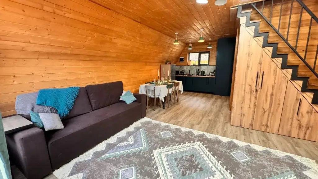 Ksisyuryulgen: Частный дом Noor House