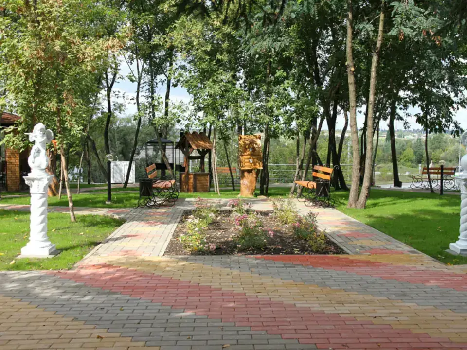 Губкин: Кемпинг Рудный Край