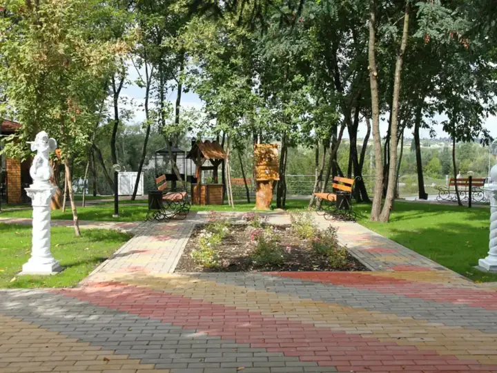 Губкин: Кемпинг Рудный Край
