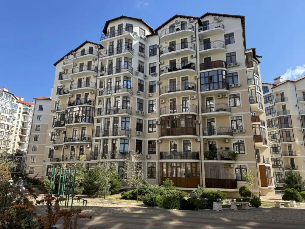 Геленджик: Квартира 221 у Моря с Балконом и Парковкой - ЖК Черноморский