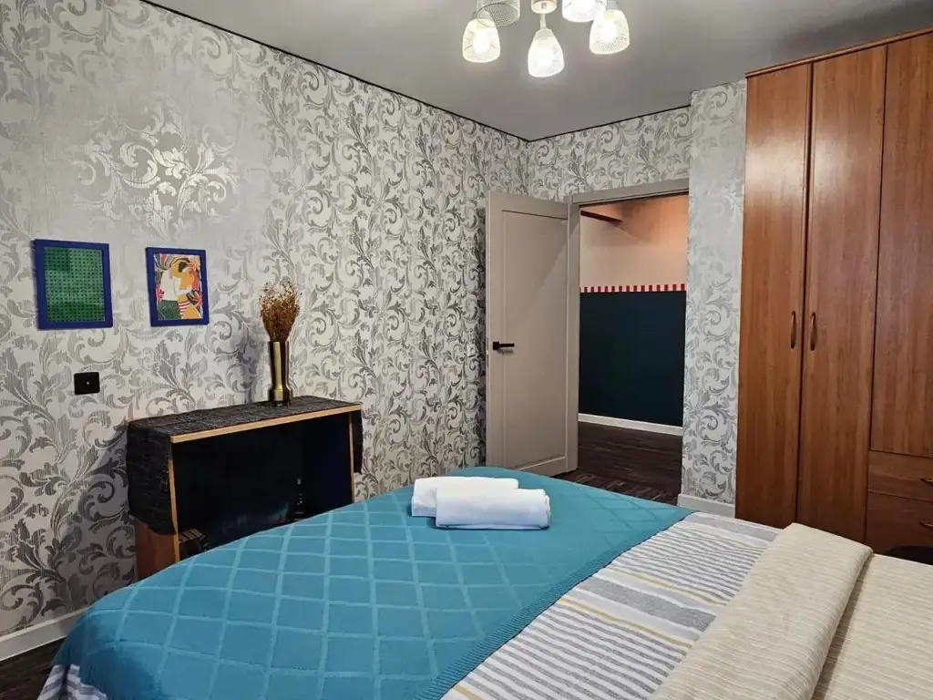 Кемерово: Квартира на Улице Серебряный Бор 21