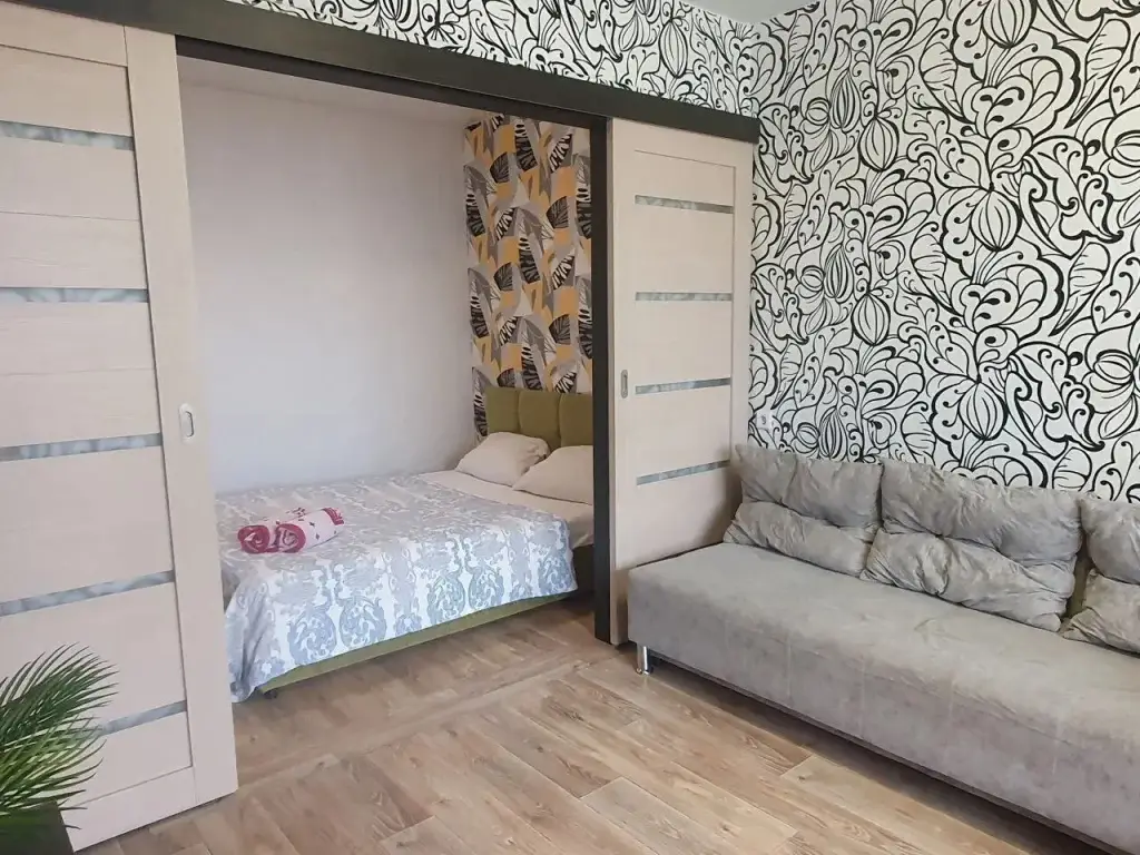 Кемерово: Квартира на Улице Серебряный Бор 25