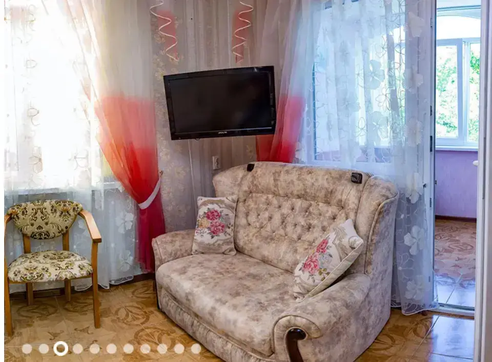 Алупка: Апартаменты на улице Ленина 21