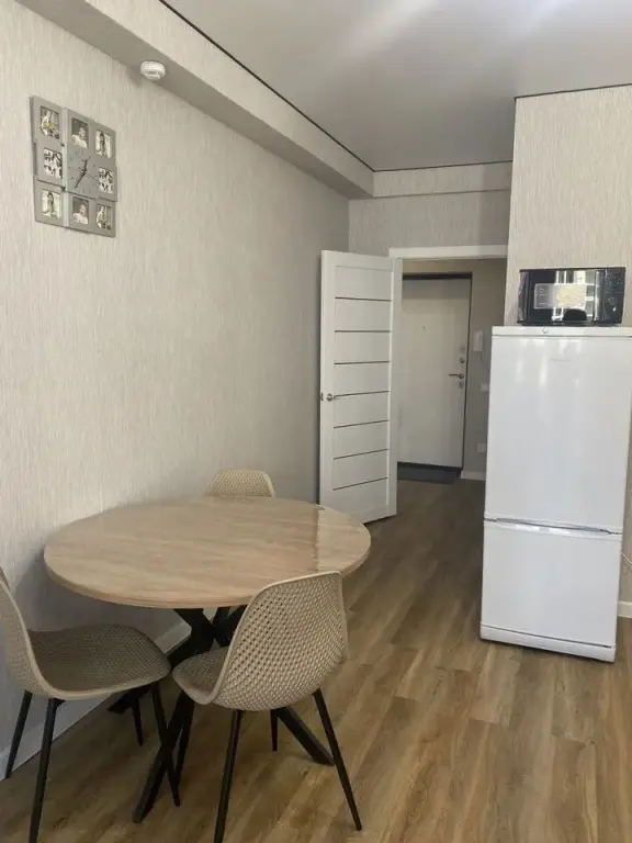 Ханты-Мансийск: Квартира на Самаровской улице 4