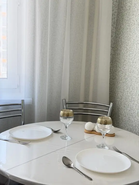 Омск: Квартира Sweet house в новом районе Амур 2