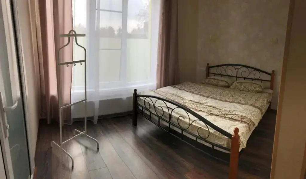 Славянск-на-Кубани: Апартаменты На Школьной 438