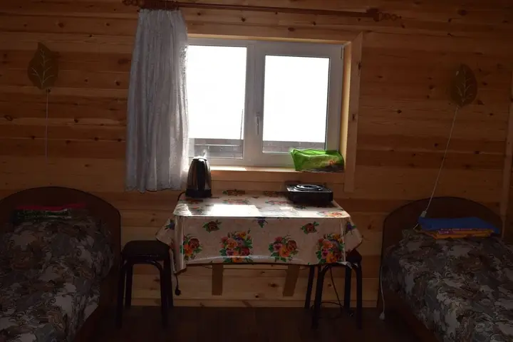 Большое Голоустное: Bajkalskaya Usad'ba Hotel