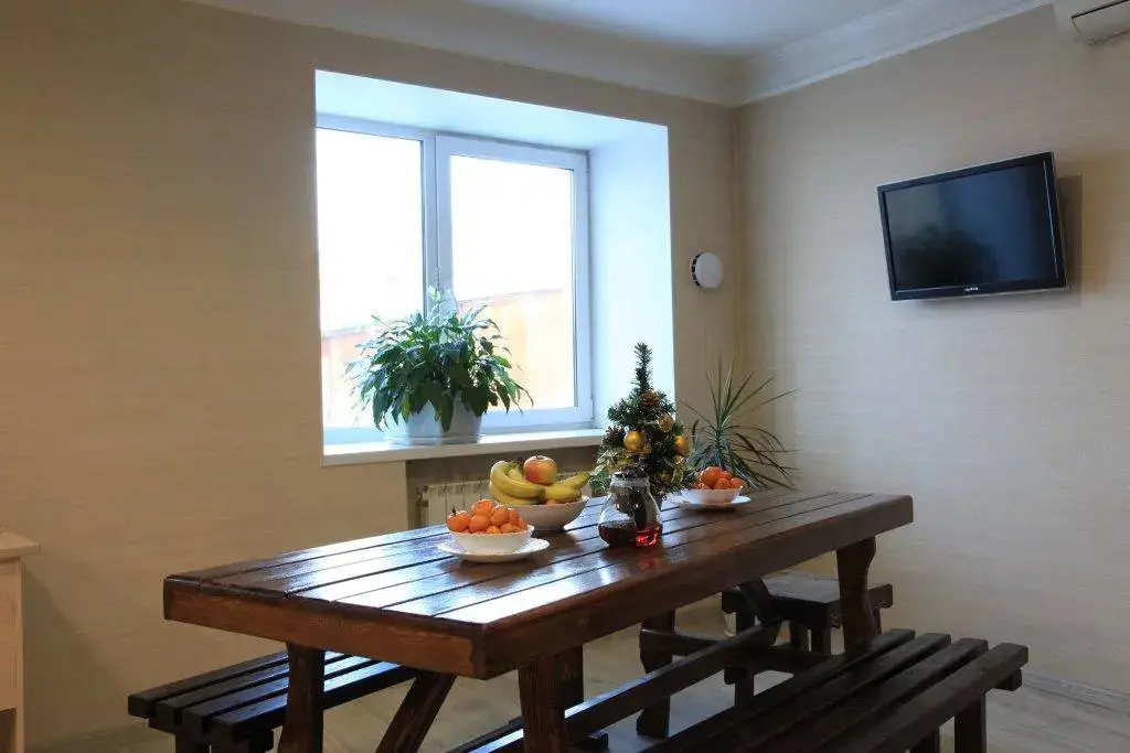 Иркутск: East-West Hostel
