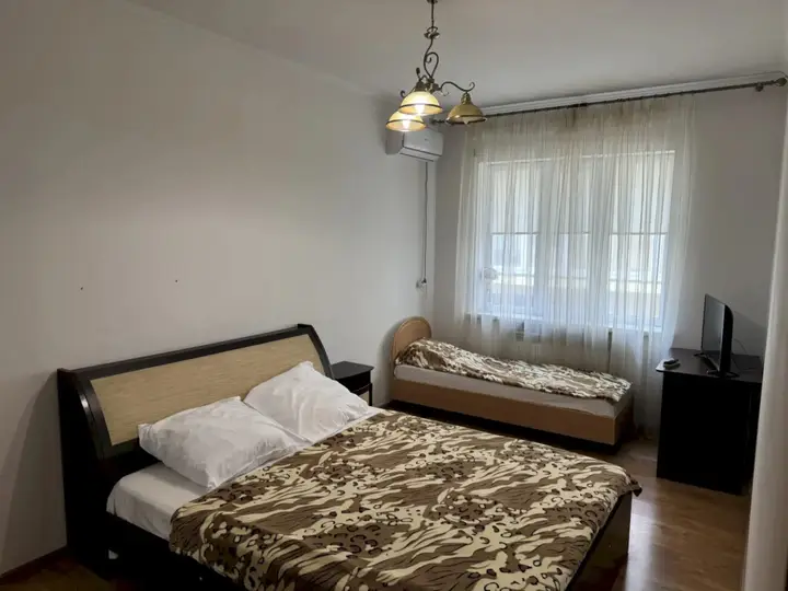 Геленджик: Апартаменты 575 Этаж 130 м² с террасой и 3 спальнями – Центр, пляж рядом