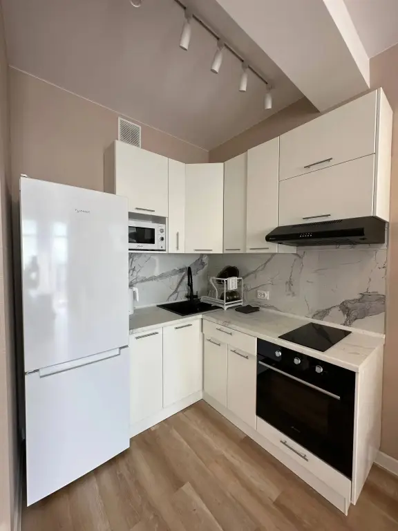 Владивосток: Квартира студия, 35 м², 2 кровати