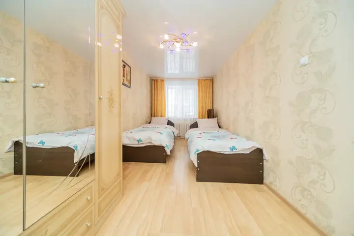 Пермь: Квартира Двухкомнатная на Танкистов 39