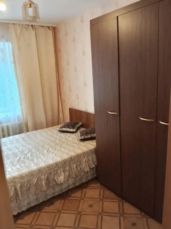 Квартира В Центре Ишима Просторная 2-комн. для Командировок и Семьи — фото 1