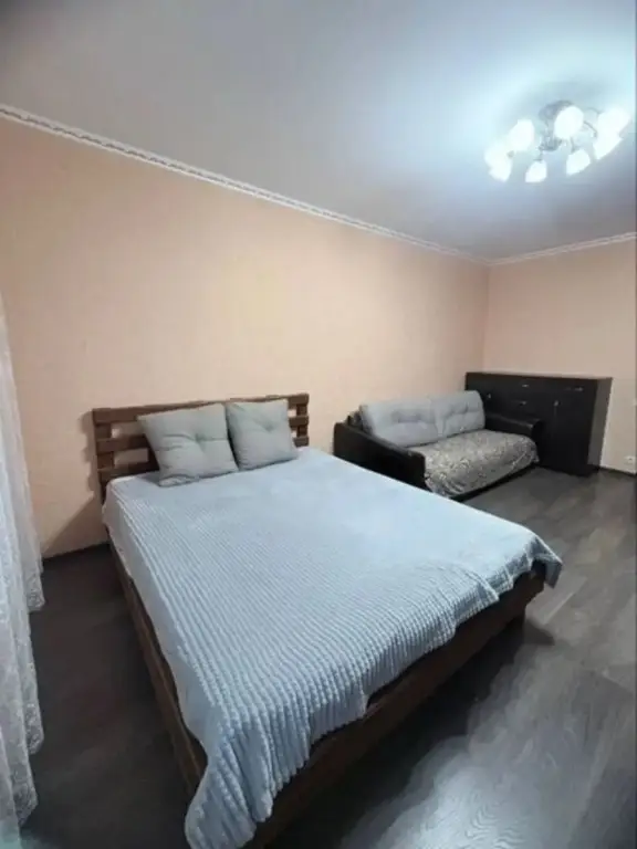 Квартира на улице Алроса 7 — фото 1