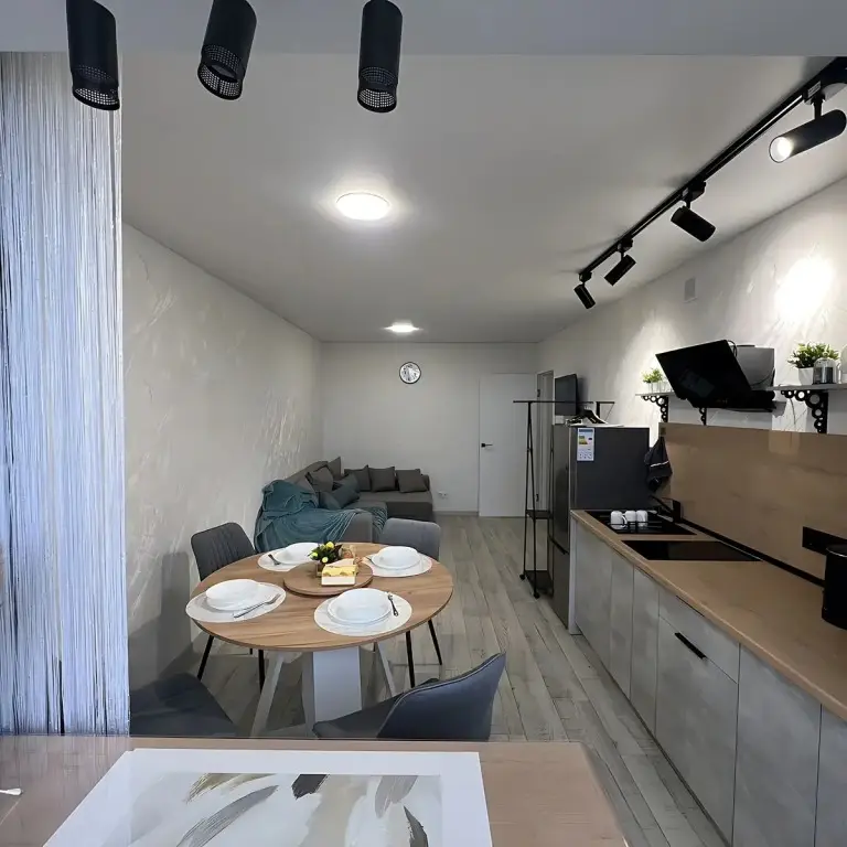 Петропавловск-Камчатский: Квартира на Абеля 8