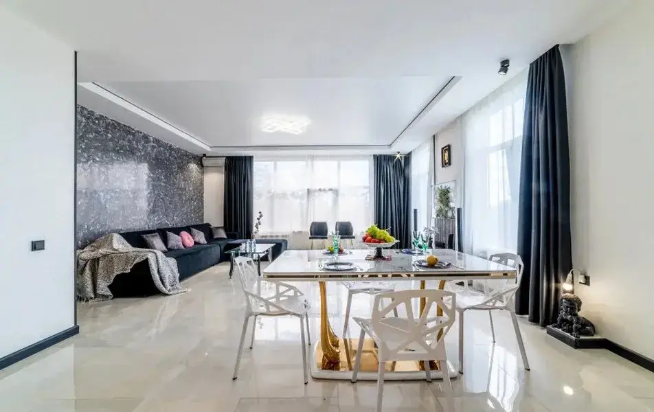 Сочи: Вилла Morskoy Resort с бассейном и сауной в центре Сочи