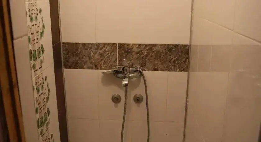 Сочи: База отдыха на реке Шаке