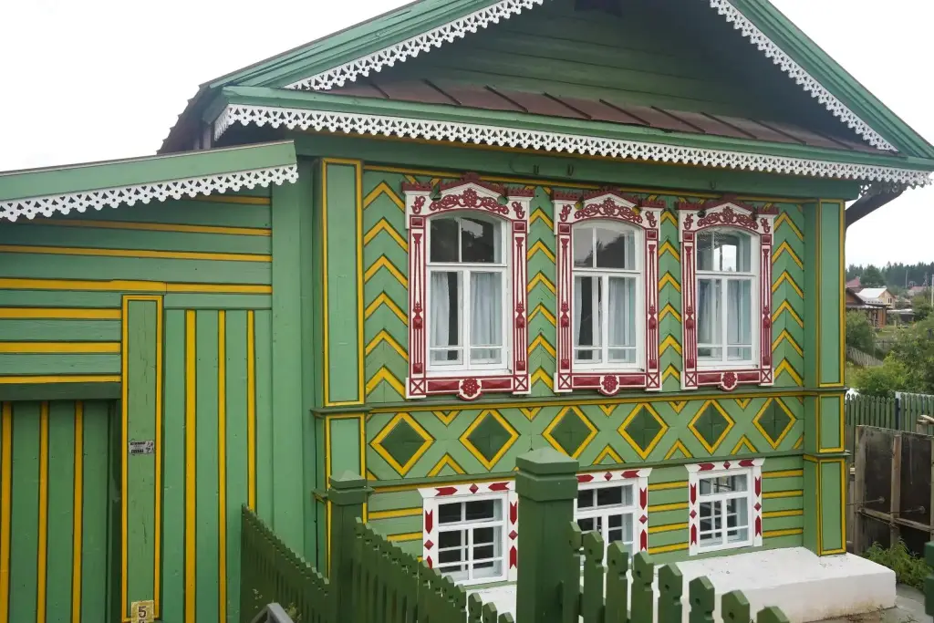 Мариинск: Мариинские избы