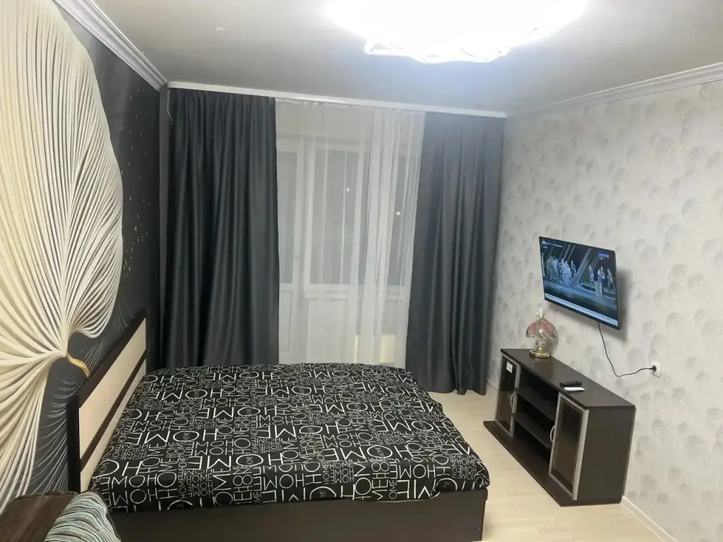 Муравленко: Квартира Рыжий кот Ленина 115